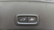 Volvo Xc40 1.5 T4 Recharge PHEV Plus Dark 5dr Auto Estate